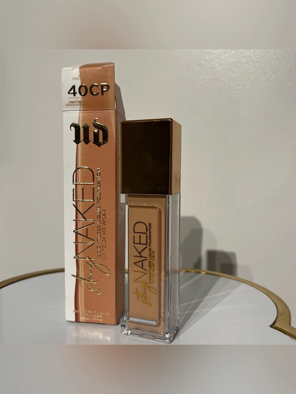 Urban Decay Stay Naked Foundation 40CP (Light Medium) NEW IN BOX